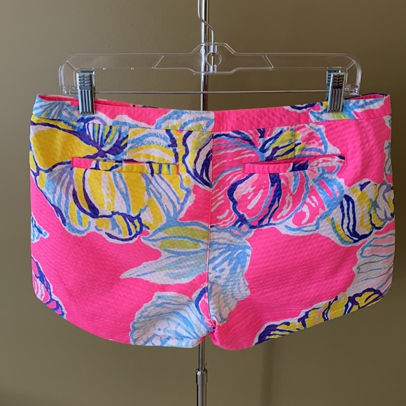 Lilly Pulitzer Adie Shorts - Picture 6 of 11